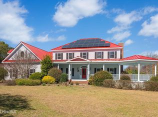 2689 Sloop Point Loop Rd, Hampstead, NC 28443