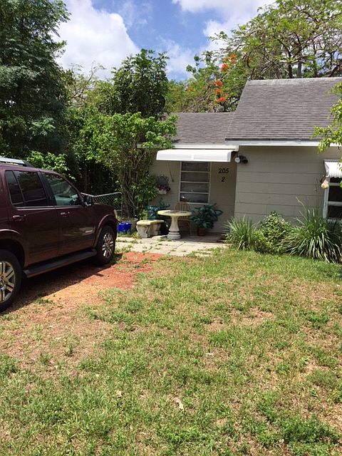 1st image of 205 Jennings Ave #A