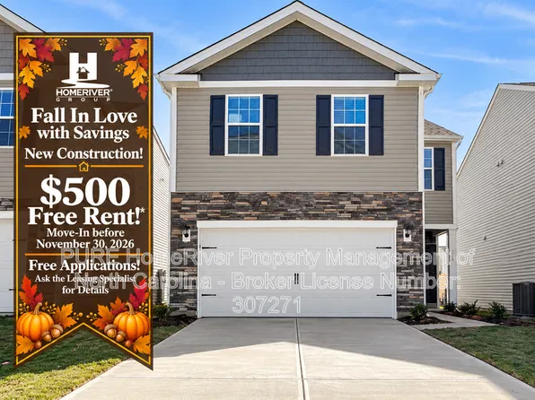 672 13th Avenue Dr NE, Hickory, NC 28601