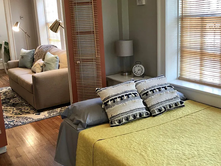 805 Whitaker St #2 — Photo 6