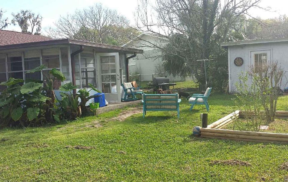 1st image of 3708 SE 36th Ave