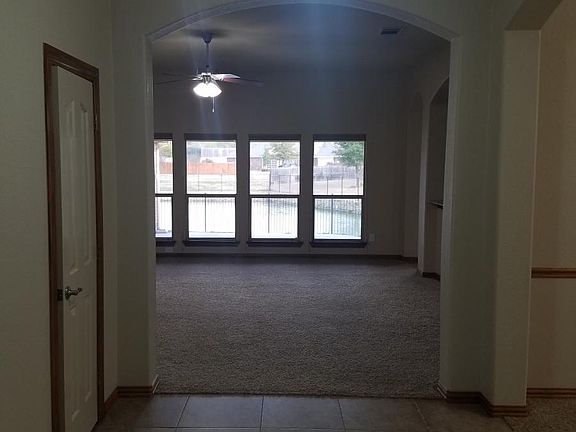 Entry way