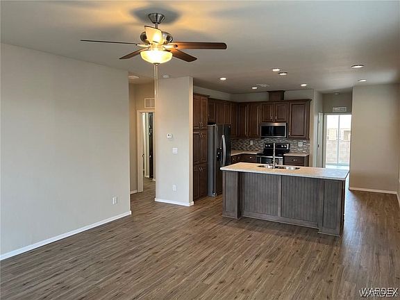 2nd image of 3319 Santana Loop