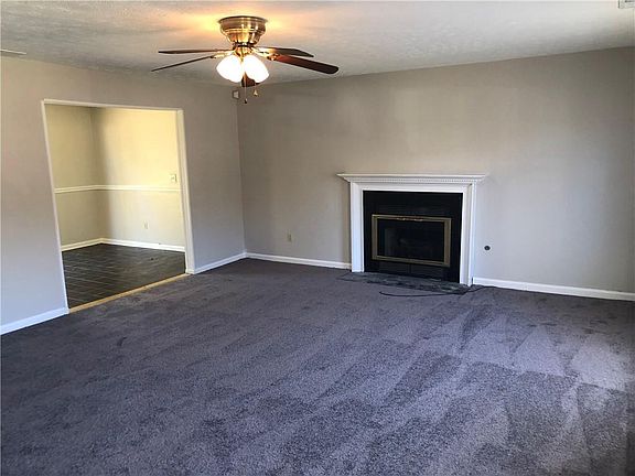 5th image of 1204 Regal Heights Dr
