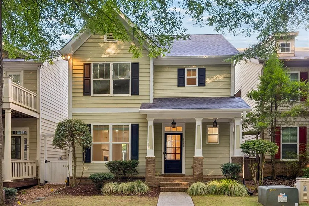 3 bed, 2.5 bath, 2012 sqft, $3,200 — Photo 1