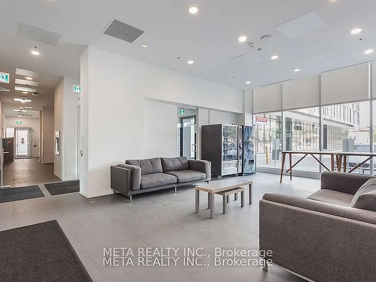 1900 Simcoe St N #530 — Photo 20
