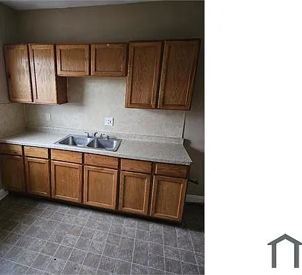 3 bed, $1,300 — Photo 3