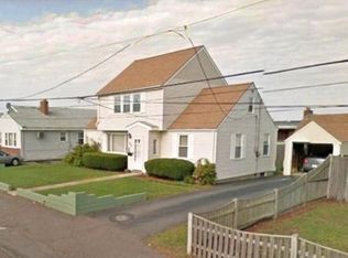 361 N Shore Rd, Revere, MA 02151