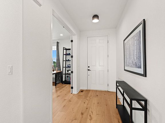 4th image of 5909 Spindlebush Ln