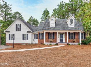 409 Longleaf Dr, West End, NC 27376