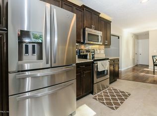 11569 E Ride Dr, Jacksonville, FL 32223