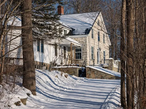 628 Townshend Road, Grafton, VT 05146