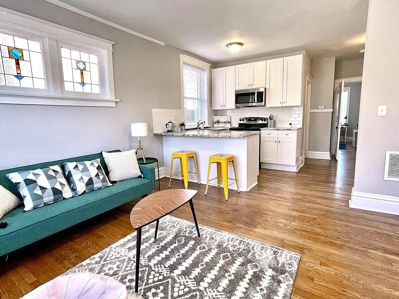 1 bed, 650 sqft, $1,250 — Photo 1