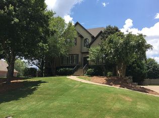 541 Lake Colony Dr, Vestavia, AL 35242