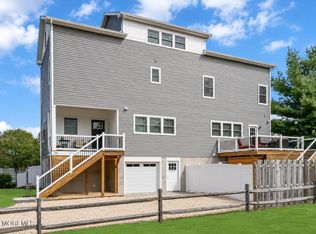 46 Hudson Avenue, North Middletown, NJ 07748