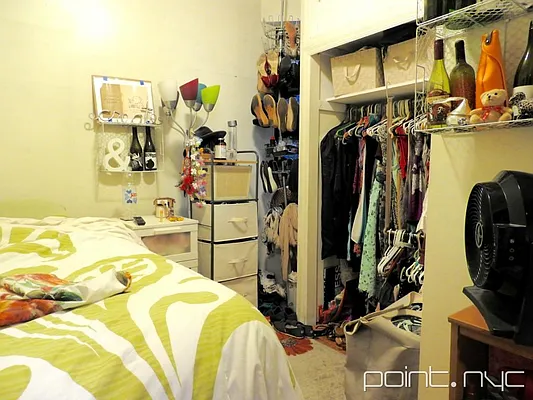 Rented by Point NYC | media 11