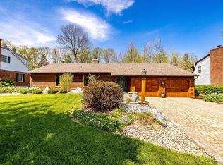 517 White Oak Dr, Oxford, OH 45056