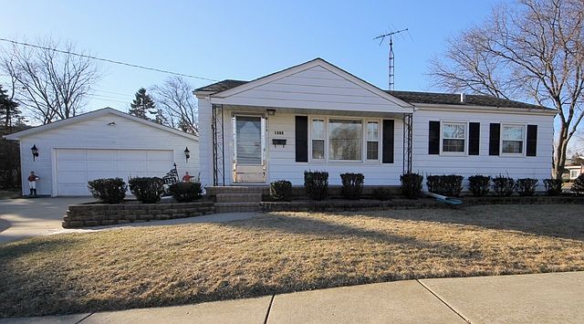 1st image of 1325 Willow Ave