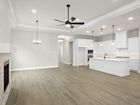 7th image of this home