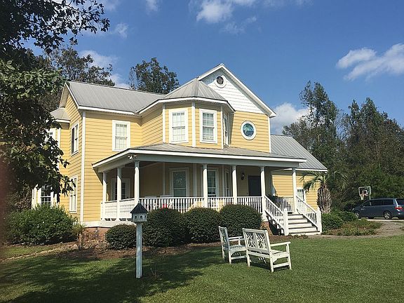 2nd image of 7056 White Bridge Ln SE