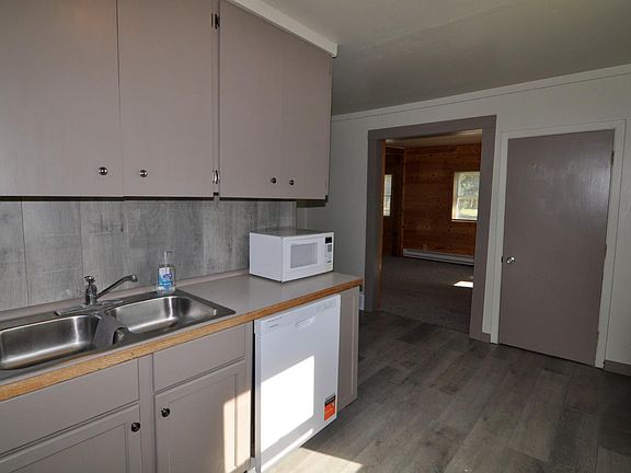 5th image of 10 Hillside Ave NW