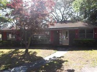 22 Delta Cir, Savannah, GA 31406