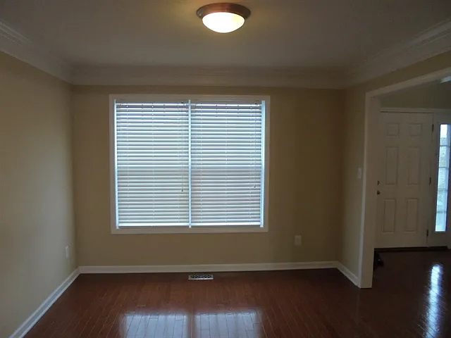 5600 Gateswalk Ln — Photo 8
