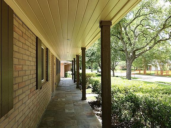 3rd image of 5434 Queensloch Dr