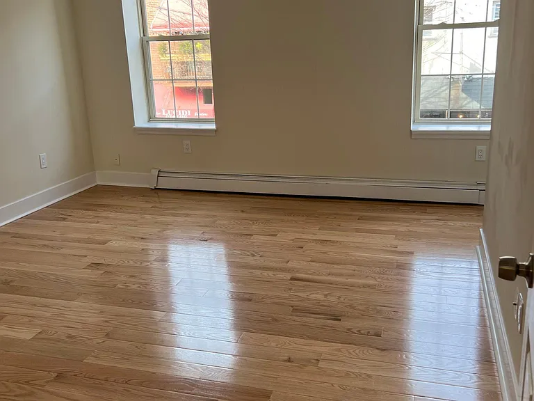 1815 E Passyunk Ave #2 — Photo 1