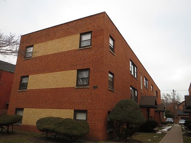 1st image of 4637 N Hermitage Ave APT 2A