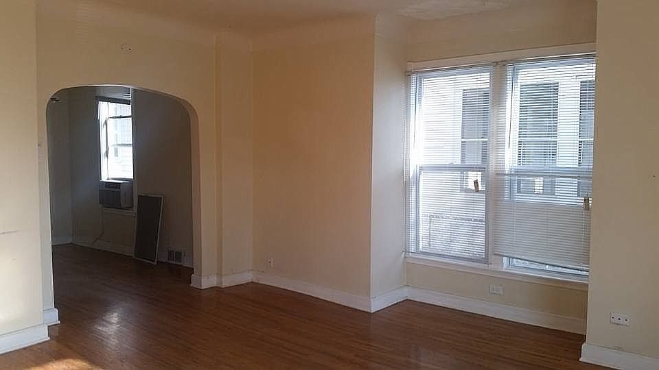 1st image of 1370 Payne Ave