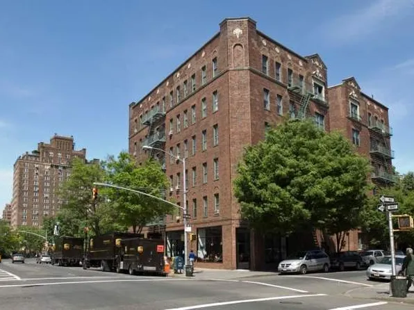 295 West 11th Street