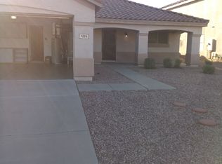 9206 N 82nd Ln, Peoria, AZ 85345