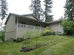 2nd image of 17630 Valley Ln SE