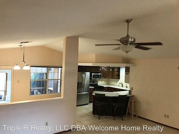 2nd image of 813 San Miguel