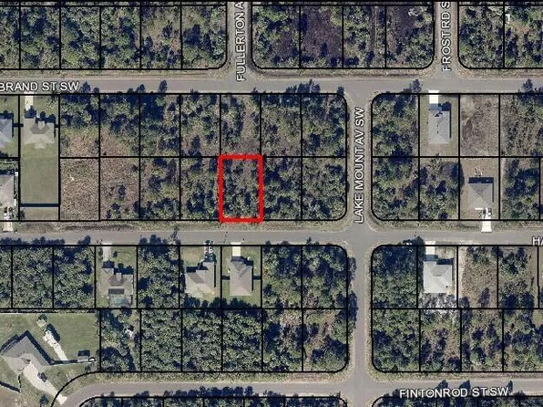 513 Halifax St SW, Palm Bay, FL 32908