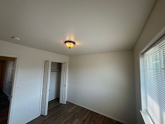 4th image of 2233-2235 S 1st Ave #35