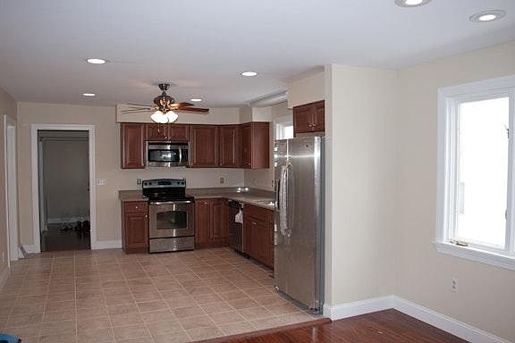 5th image of 1144 Jefferson Ave