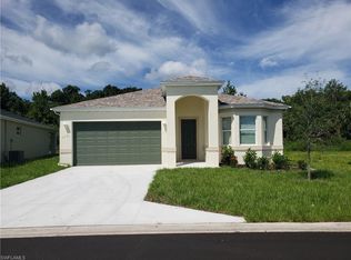 1056 Hamilton St, Immokalee, FL 34142