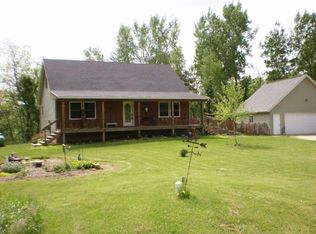 N1636 Cherry Ln, Stockholm, WI 54769