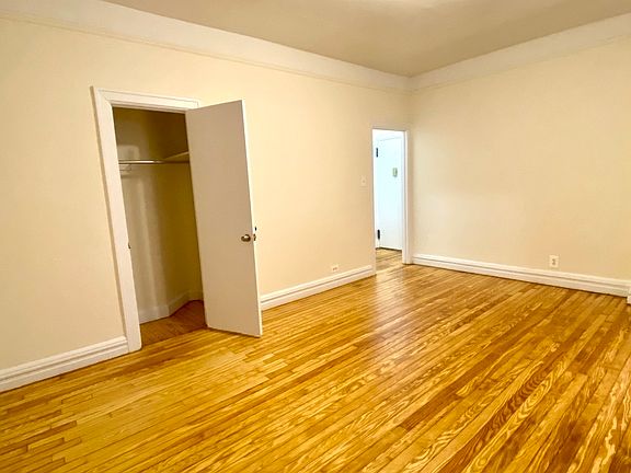 2nd image of 515 E 78th St APT 2D