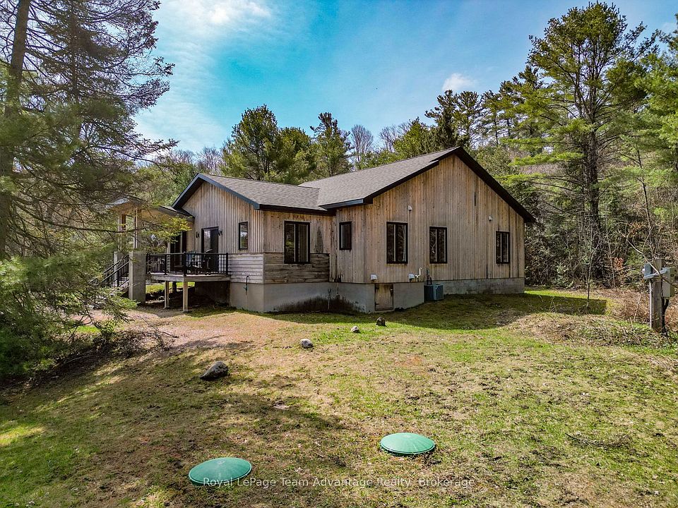 1st image of 18 Ferris Rd