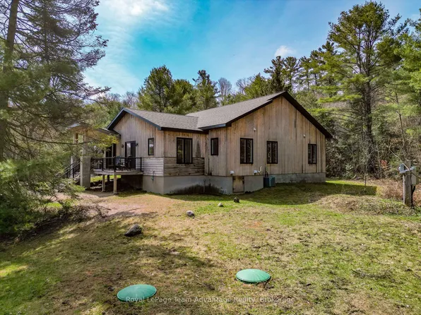 18 Ferris Rd, Seguin, ON P2A 0B2