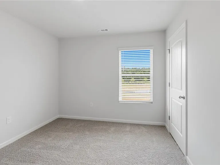 21 Berryville Dr — Photo 30
