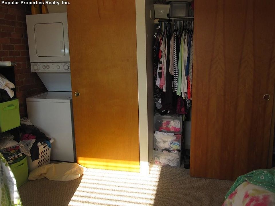 2nd image of 95 Gainsborough St #4