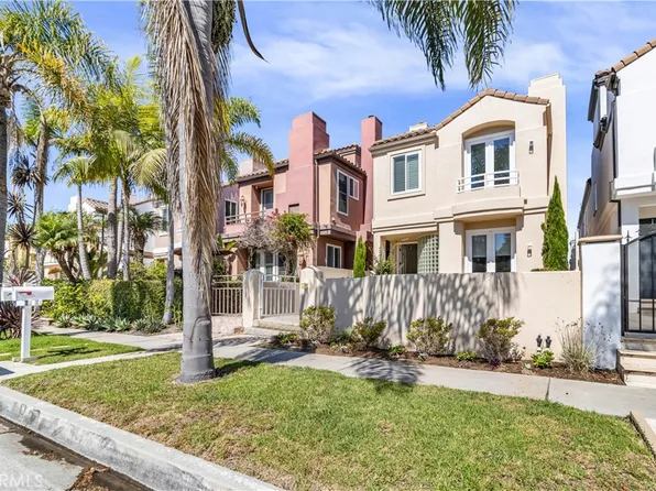 523 21st St, Huntington Beach, CA 92648