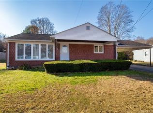 61 McKenna Ave, Griswold, CT 06351