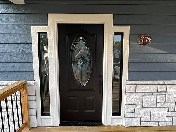 5th image of 3174 Cleveland Ave