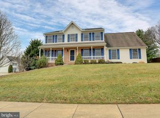 1806 Dorchester Dr, York, PA 17408