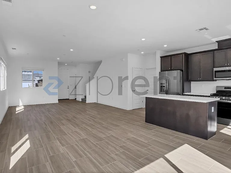 10324 Tower Hill Dr — Photo 9